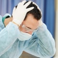 How much does a medical malpractice lawyer make in new york?
